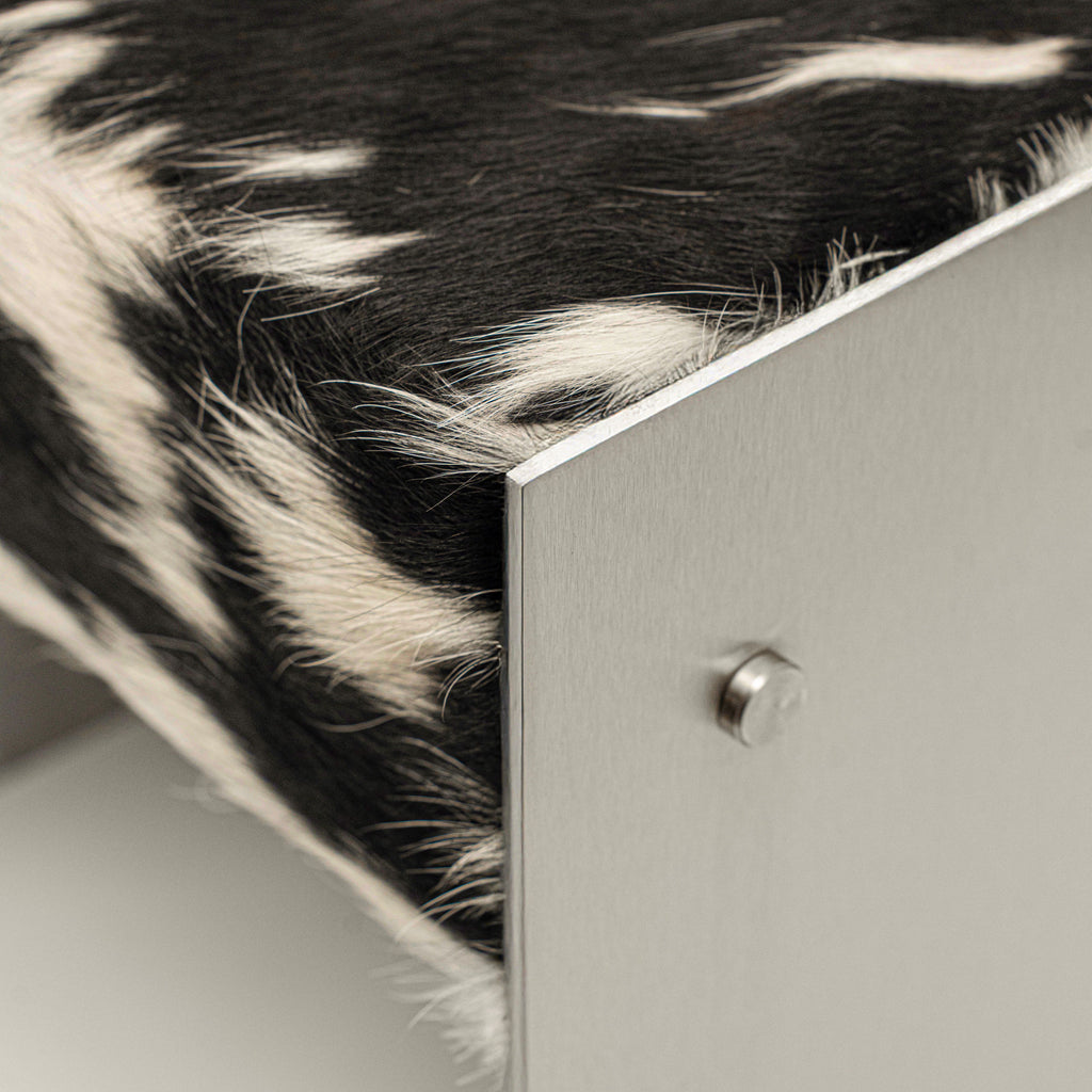 Scobel Paslanmaz Çelik - Sığır Derisi Puf / Tabure