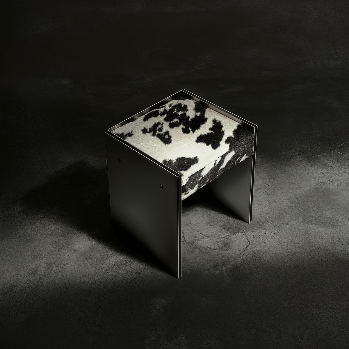 Scobel Paslanmaz Çelik - Sığır Derisi Puf / Tabure